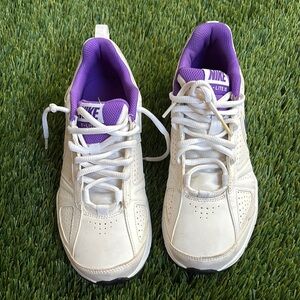 Nike  T- LITE XL White and Purple Sneakers for Everyday Comfort Size 7